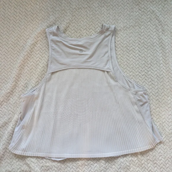 Lululemon Just Pleat It Tank - Picture 3 of 3